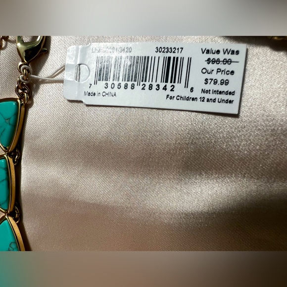 Ralph Lauren Turquoise & Gold Triangle Necklace & Earrings Set - Picture 6 of 6